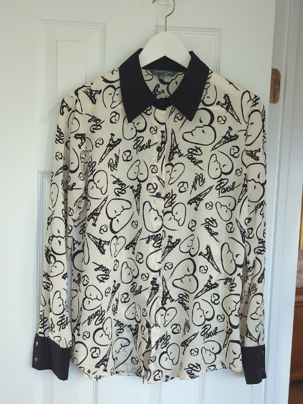 Catherine Malandrino Cream Blouse with Black Graphic Print